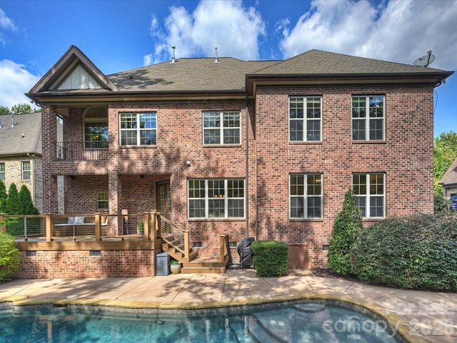 3823 Lakeside Drive, Charlotte, NC 28270