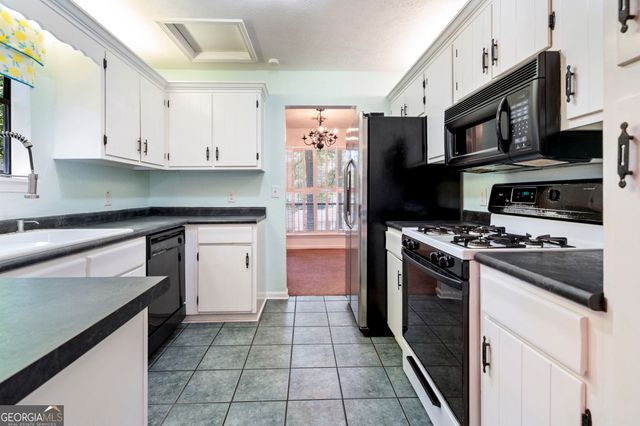 717 Pebble Creek Drive, Norcross, GA 30093