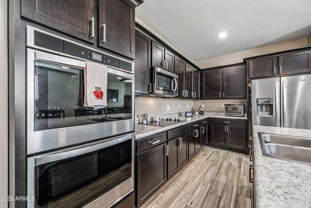 17997 W LOUISE Drive, Surprise, AZ 85387