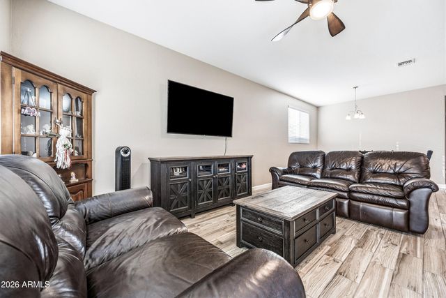 17997 W LOUISE Drive, Surprise, AZ 85387