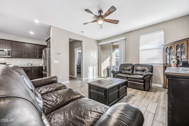 17997 W LOUISE Drive, Surprise, AZ 85387