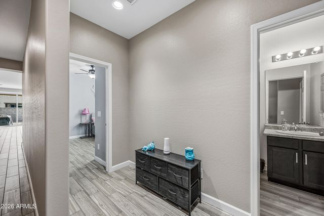 17997 W LOUISE Drive, Surprise, AZ 85387