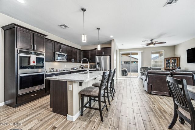 17997 W LOUISE Drive, Surprise, AZ 85387