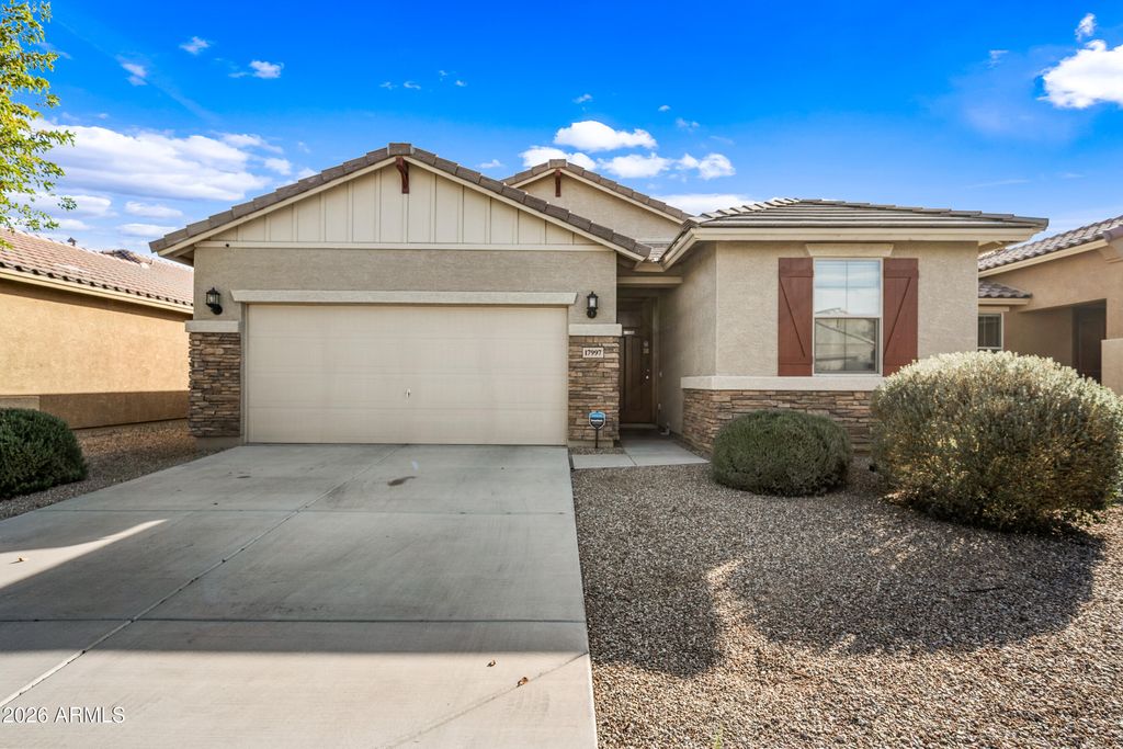17997 W LOUISE Drive, Surprise, AZ 85387