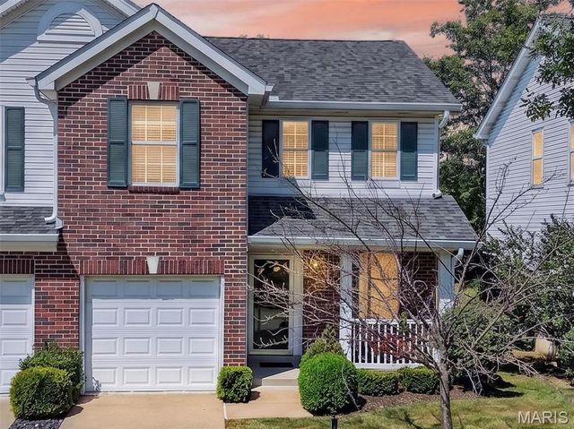 10427 Tiffany Village Court, St Louis, MO 63123