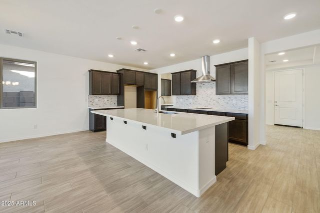 5010 W CAPISTRANO Avenue, Laveen, AZ 85339