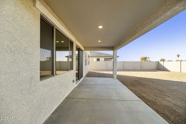 5010 W CAPISTRANO Avenue, Laveen, AZ 85339