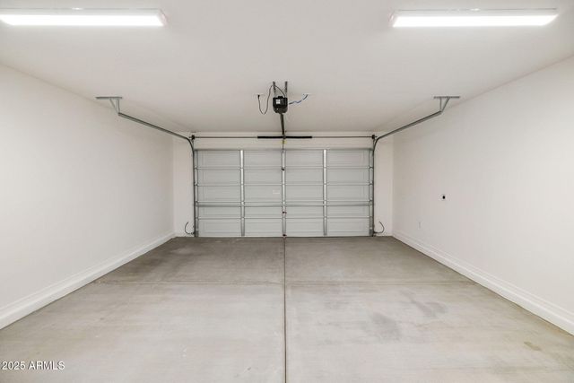 5010 W CAPISTRANO Avenue, Laveen, AZ 85339