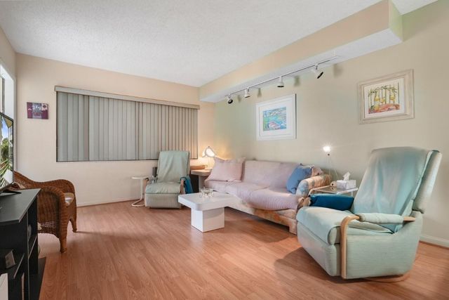 4321 NW 16th Street 204, Lauderhill, FL 33313