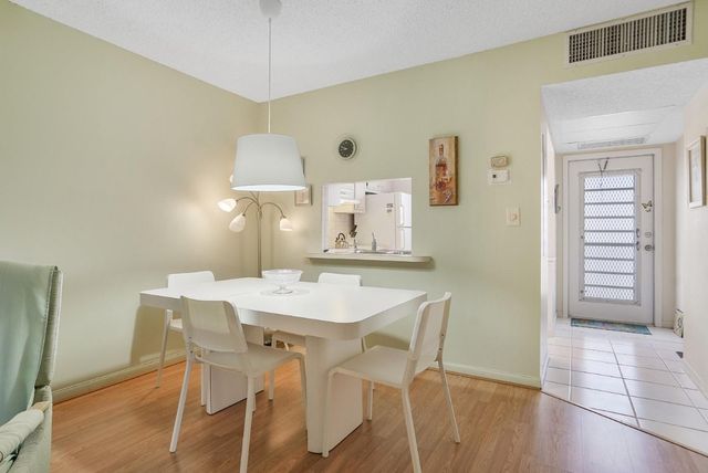 4321 NW 16th Street 204, Lauderhill, FL 33313