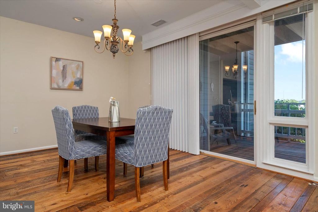 Image 23 of property listing at 116 OYSTER COVE DR #1D, Grasonville, MD 21638