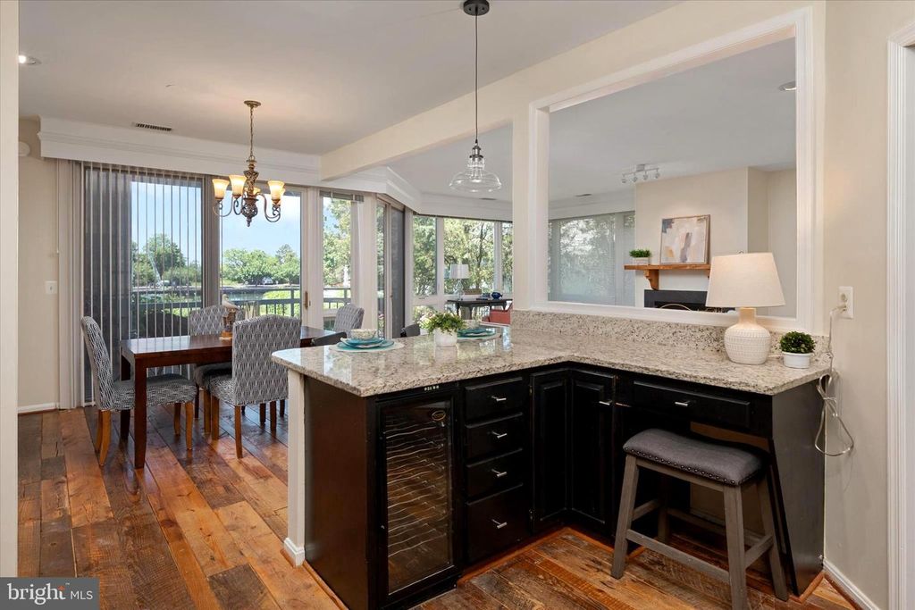 Image 28 of property listing at 116 OYSTER COVE DR #1D, Grasonville, MD 21638