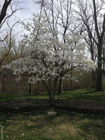 45289 Rudgate Road, Canton, MI 48188