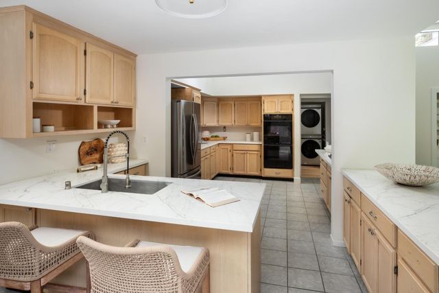 45 Bear Paw, Portola Valley, CA 94028