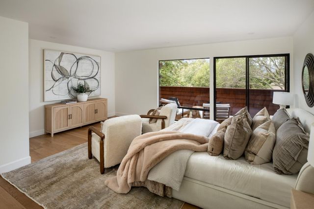 45 Bear Paw, Portola Valley, CA 94028