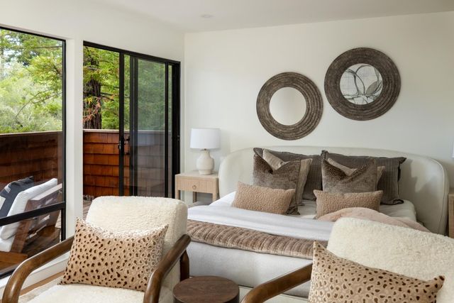 45 Bear Paw, Portola Valley, CA 94028