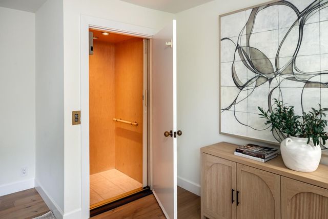 45 Bear Paw, Portola Valley, CA 94028