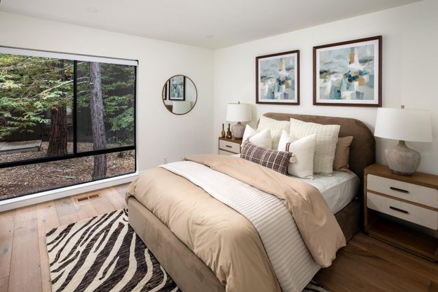 45 Bear Paw, Portola Valley, CA 94028