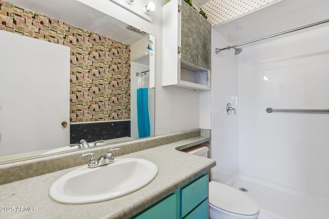 10714 W AMBER Trail, Sun City, AZ 85351