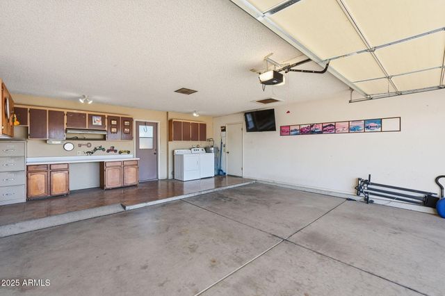 10714 W AMBER Trail, Sun City, AZ 85351