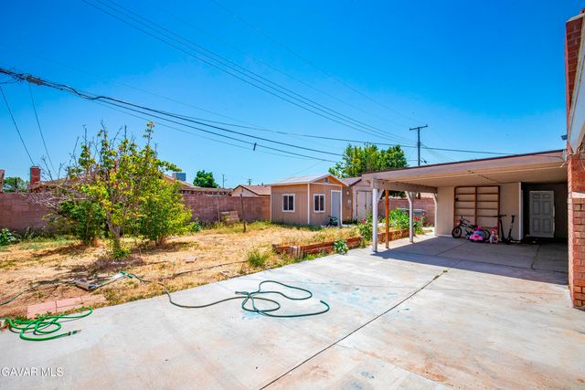 45046 18th, Lancaster, CA 93534