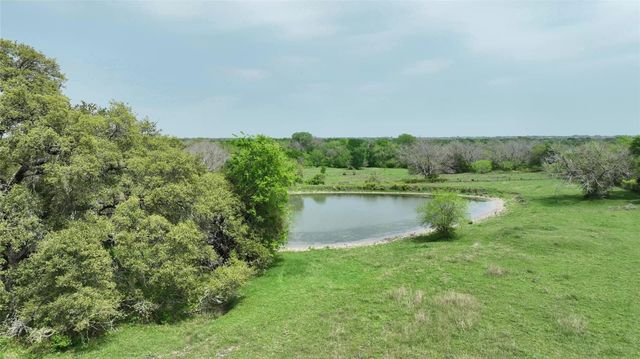 3521 Bryant Road, Schulenburg, TX 78956