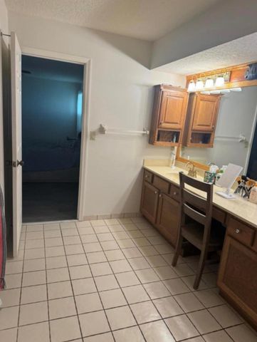 10340 SE Jupiter Narrows Drive, Hobe Sound, FL 33455