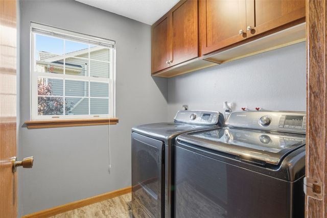 6812 Underwood Avenue SW, Cedar Rapids, IA 52404