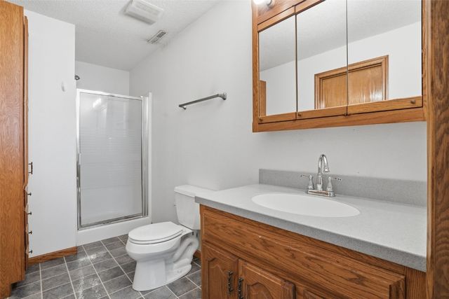 6812 Underwood Avenue SW, Cedar Rapids, IA 52404