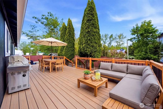 3523 Bennett Drive, Bellingham, WA 98225