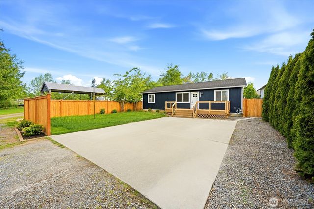 3523 Bennett Drive, Bellingham, WA 98225