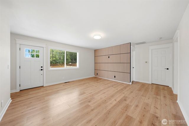 3523 Bennett Drive, Bellingham, WA 98225