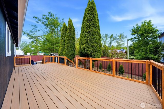 3523 Bennett Drive, Bellingham, WA 98225