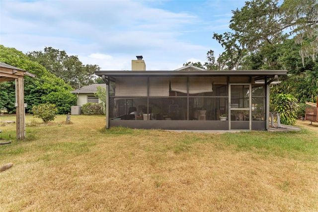 1609 S VALRICO ROAD, Valrico, FL 33594