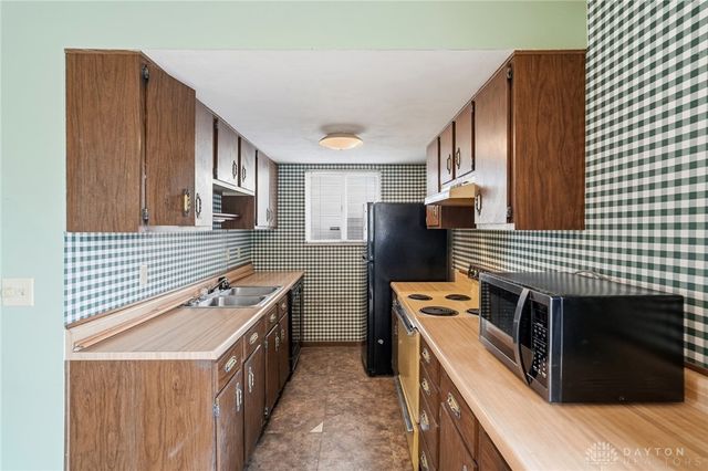 1619 Carriage Street, Middletown, OH 45044