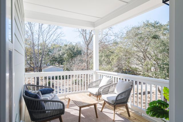 1370 Lucinda Street, Mount Pleasant, SC 29466