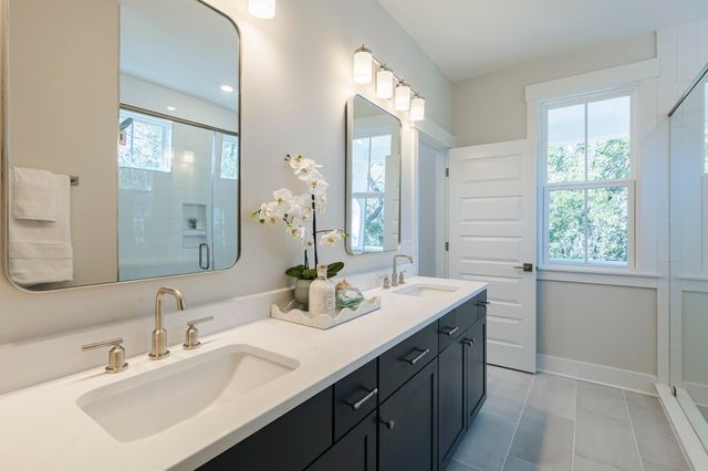 1370 Lucinda Street, Mount Pleasant, SC 29466