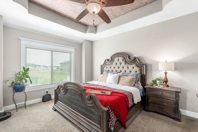 2416 S Monument St, Wichita, KS 67235