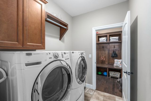 2416 S Monument St, Wichita, KS 67235