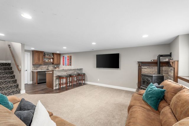 2416 S Monument St, Wichita, KS 67235