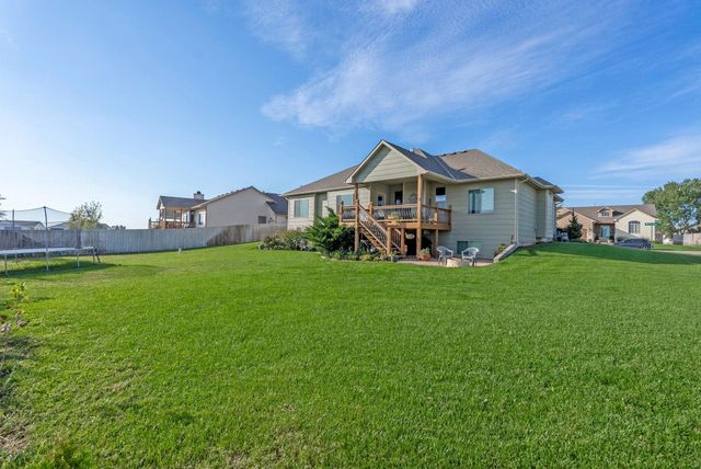 2416 S Monument St, Wichita, KS 67235