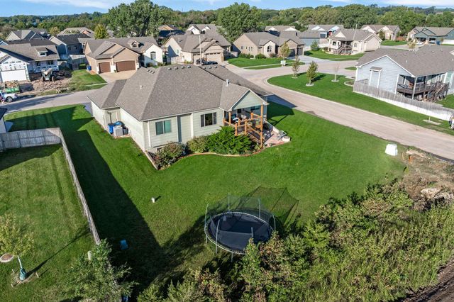 2416 S Monument St, Wichita, KS 67235