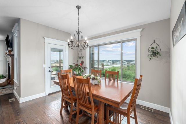 2416 S Monument St, Wichita, KS 67235