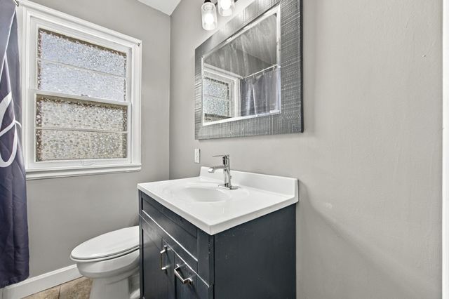 601 11th Street N, Moorhead, MN 56560