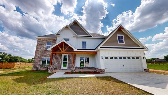 4860 Henry County Rd 49, Headland, AL 36345