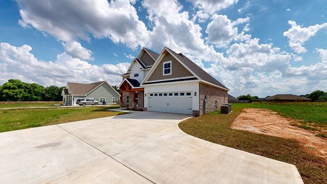 4860 Henry County Rd 49, Headland, AL 36345