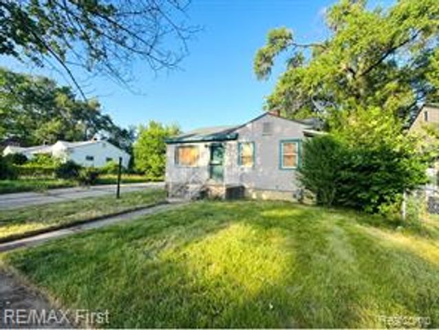 18452 Caldwell Street, Detroit, MI 48234