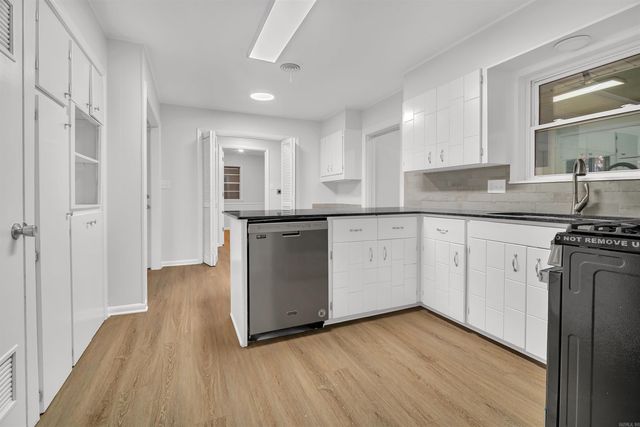 600 Oaklawn Drive, Morrilton, AR 72110