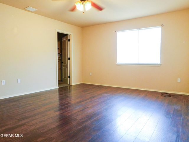 14261 WOODS POINT Avenue, El Paso, TX 79938