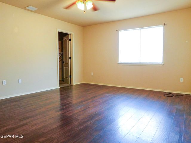 14261 WOODS POINT Avenue, El Paso, TX 79938